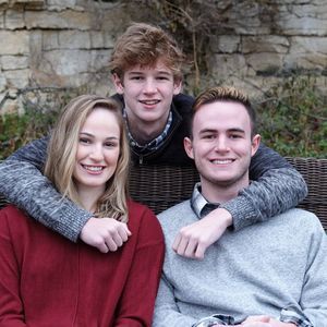 Meet your Posher, Julia